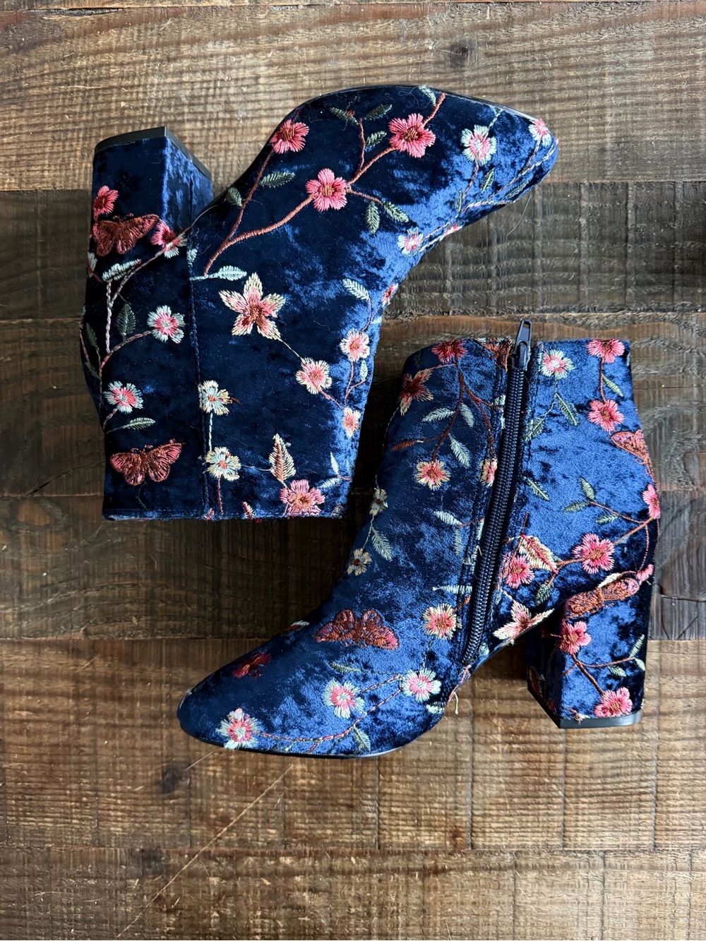 Boston Design Studio Navy Floral Butterfly Velvet Block Heel Ankle Boots 8.5